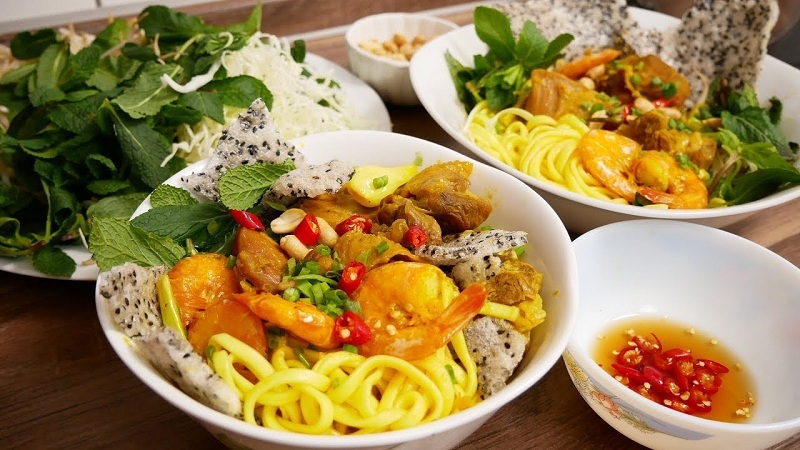 Mì Quảng Hội An (Quang Noodle)