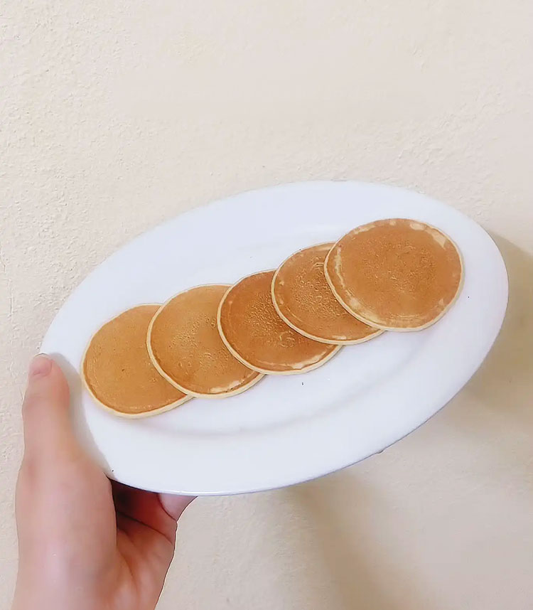 Cách làm bánh pancake bằng nồi chiên không dầu đơn giản nhất