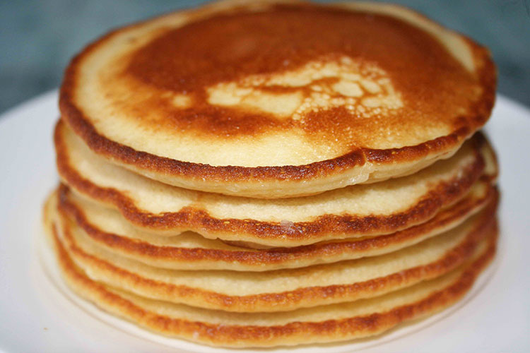 Cách làm pancake bằng bột mì