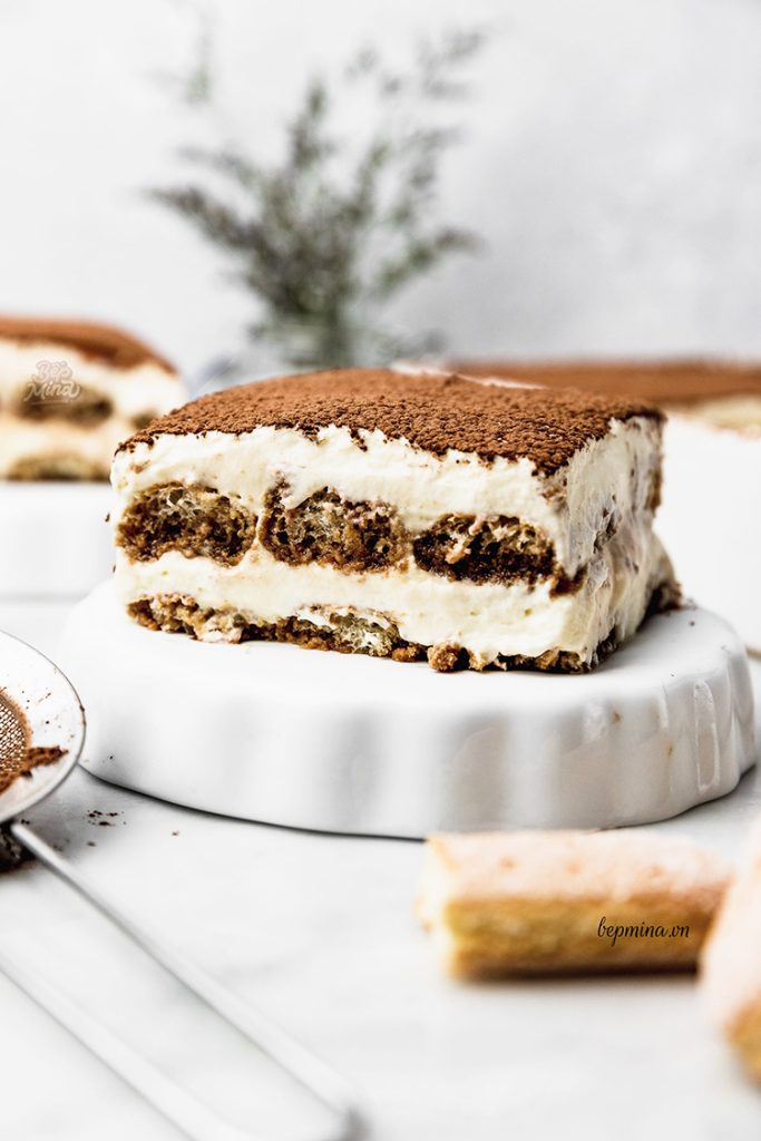 Cách làm tiramisu không cần mascarpone