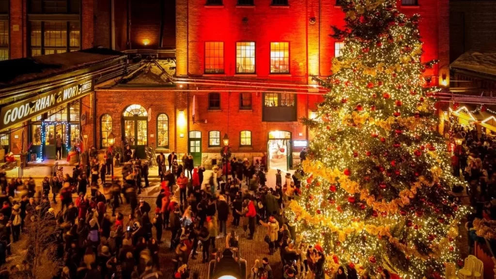 Lễ hội Giáng sinh Toronto Christmas Market.