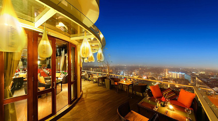 The Rooftop Bar – Pacific Place