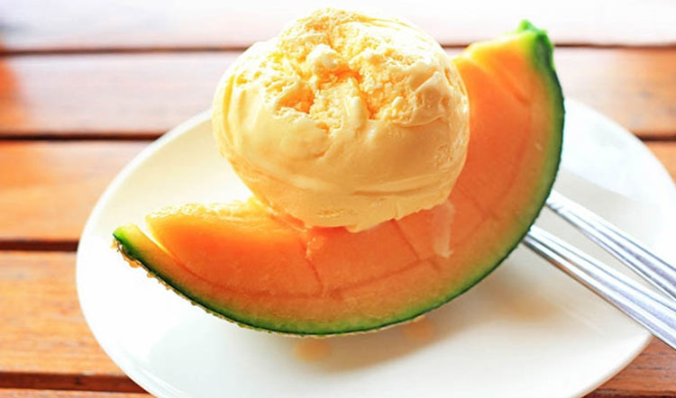 Các bước cách làm kem dưa vàng