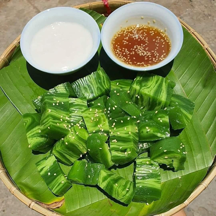 Cách Làm Bánh Đúc Gân Lá Dứa Giòn Thơm Ngon Chuẩn Vị