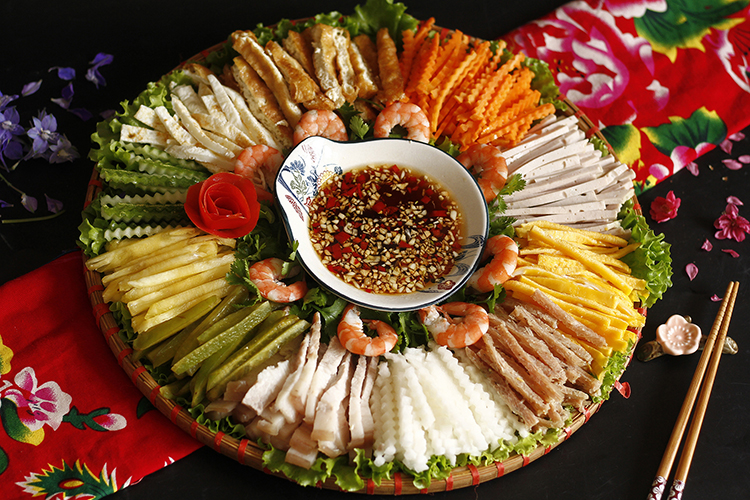 Cách làm món nem cuốn thập cẩm ai cũng phát thèm