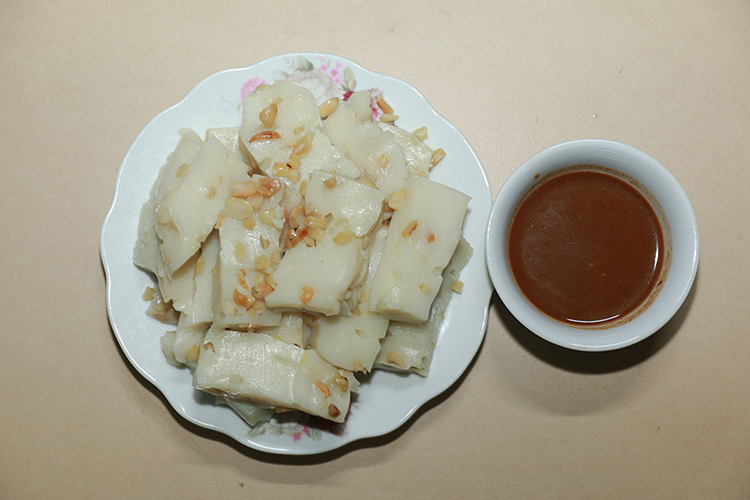 Hướng dẫn cách làm bánh đúc bằng bột năng