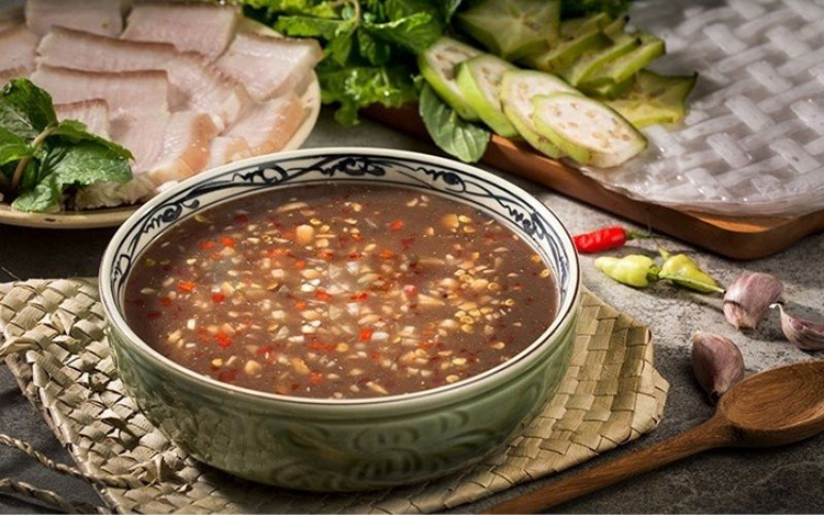 Các bước cách pha mắm nêm chấm bánh tráng cuốn thịt heo