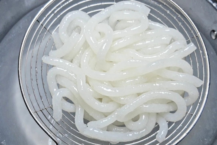 Cách luộc bánh canh bột lọc không bị dính chi tiết tại nhà