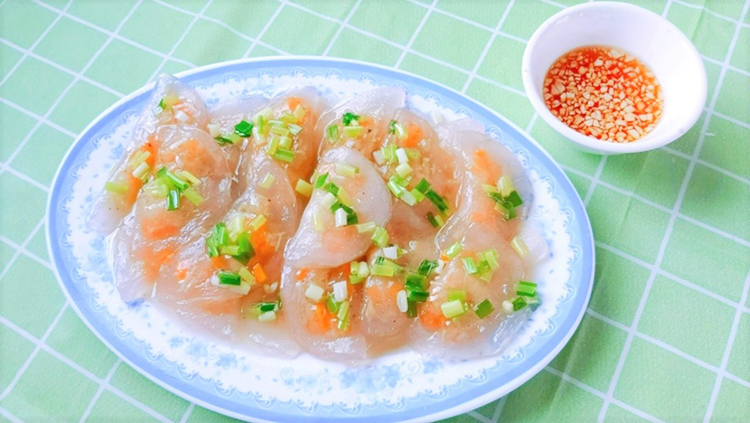 Các bước cách làm bánh bột lọc chay ngon đơn giản tại nhà