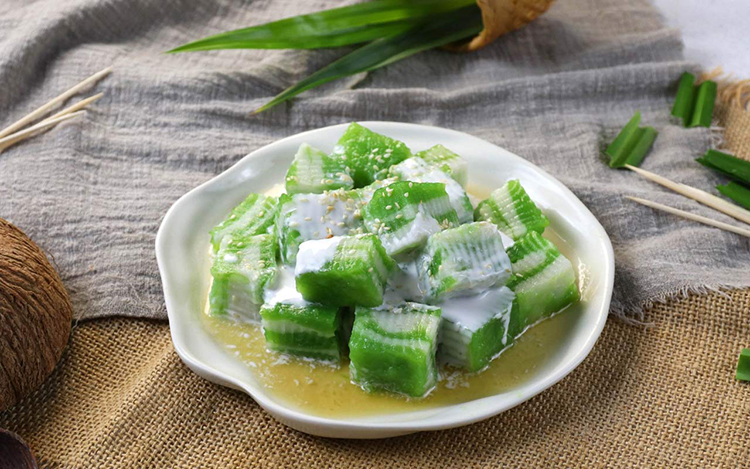 Cách làm bánh bột lọc lá dứa thơm ngon dẻo dai tại nhà