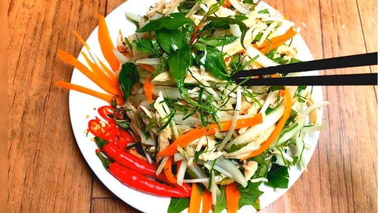 Cách Làm Nộm Ức Gà Hành Tây Ngon Giòn, Dễ Làm Tại Nhà