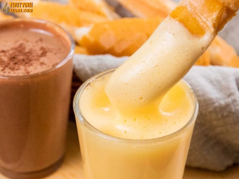 đánh kem trứng mịn kiểu Feedy tại nhà