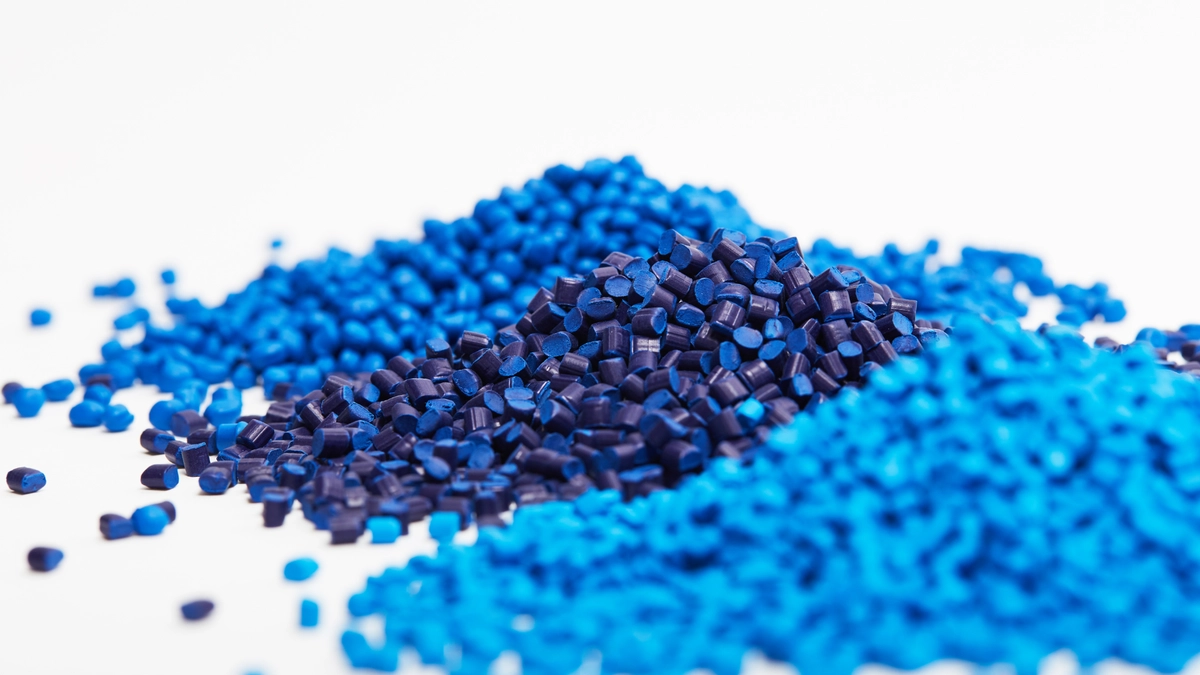 kiem soat chat luong hat va nguyen lieu Lyon Coffee