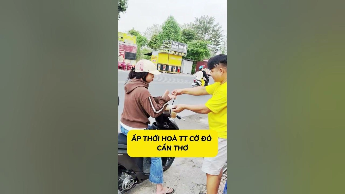 marketing digital va khai truong cua hang Lyon Coffee