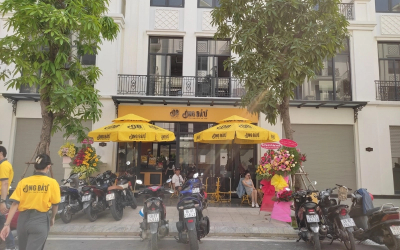 su kien khai truong ram rap cua Cafe Ông Bầu