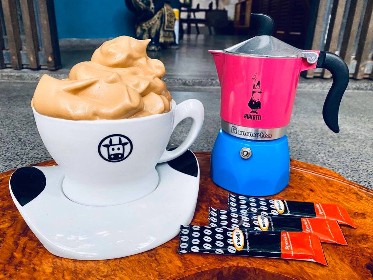 bảng checklist công thức cà phê trứng treo bếp