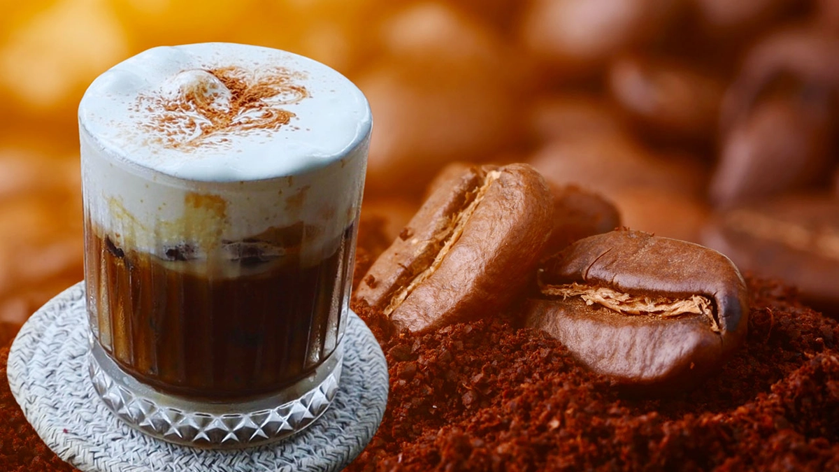 cà phê trứng caramel muối và cacao