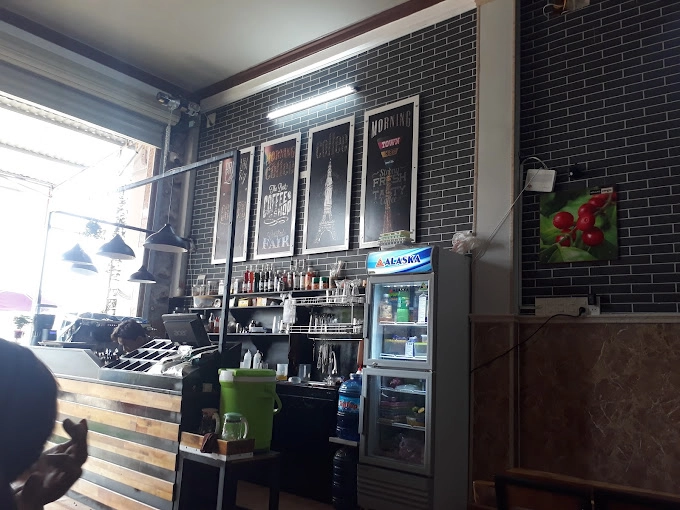 câu chuyện thành công quán Milano Coffee địa phương
