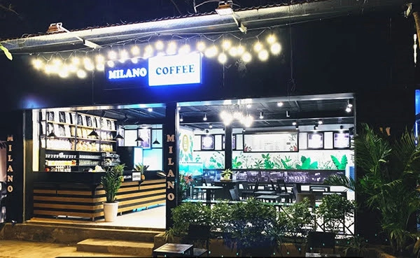 đại diện thương hiệu cafe ký hợp đồng nhượng quyền
