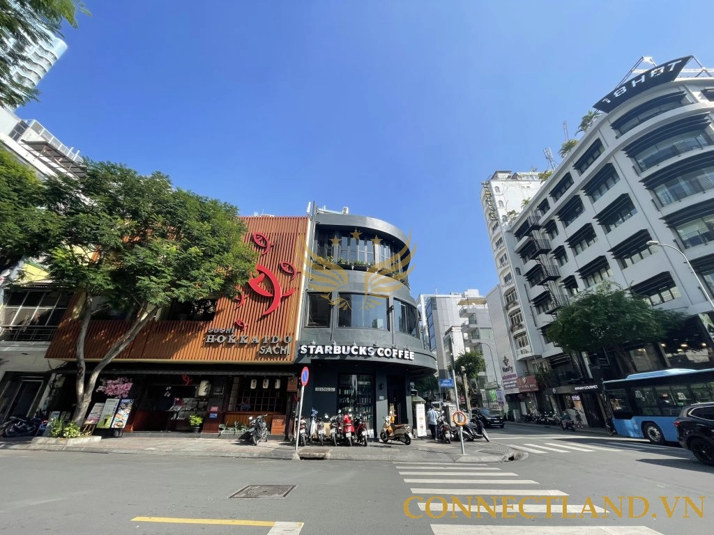 mặt bằng góc hai mặt tiền cho quán espresso take away