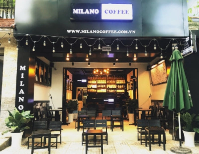 mặt bằng góc hai mặt tiền thương hiệu Milano Coffee